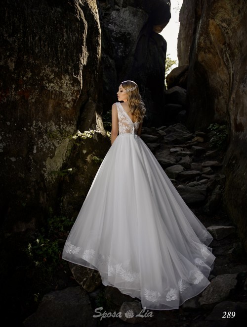 https://www.sposa-lia.com/images/stories/virtuemart/product/289       (3).jpg